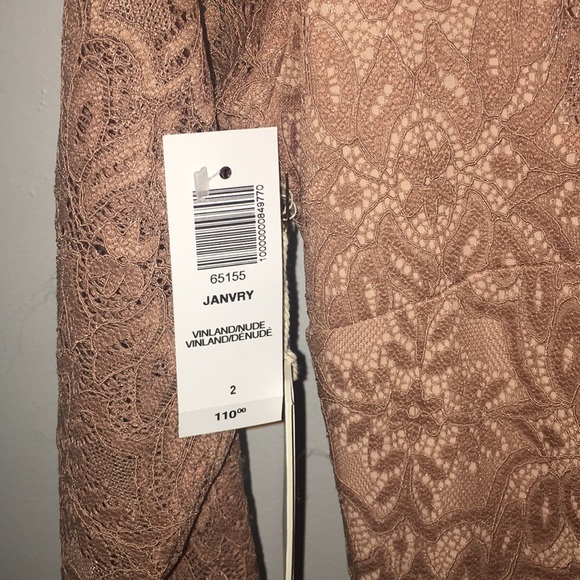 Wilfred - Janvry Dress - Picture 4 of 5